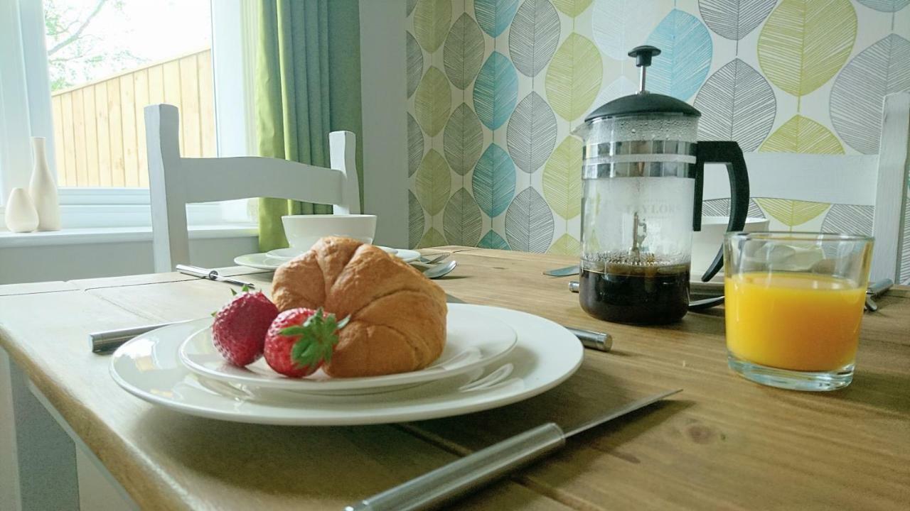 103 Bewick Serviced Accommodation Нютън Айклиф Екстериор снимка