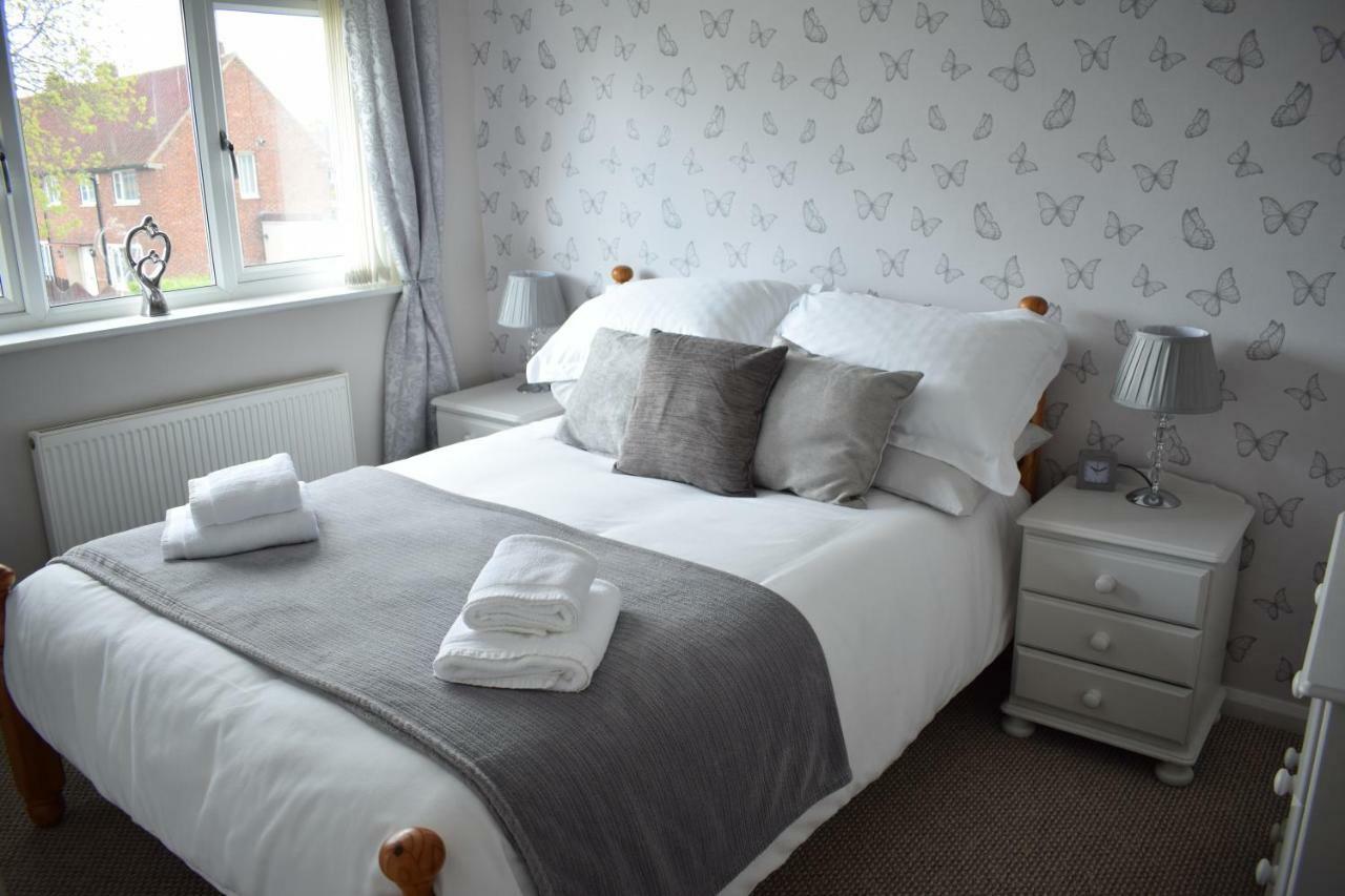 103 Bewick Serviced Accommodation Нютън Айклиф Екстериор снимка